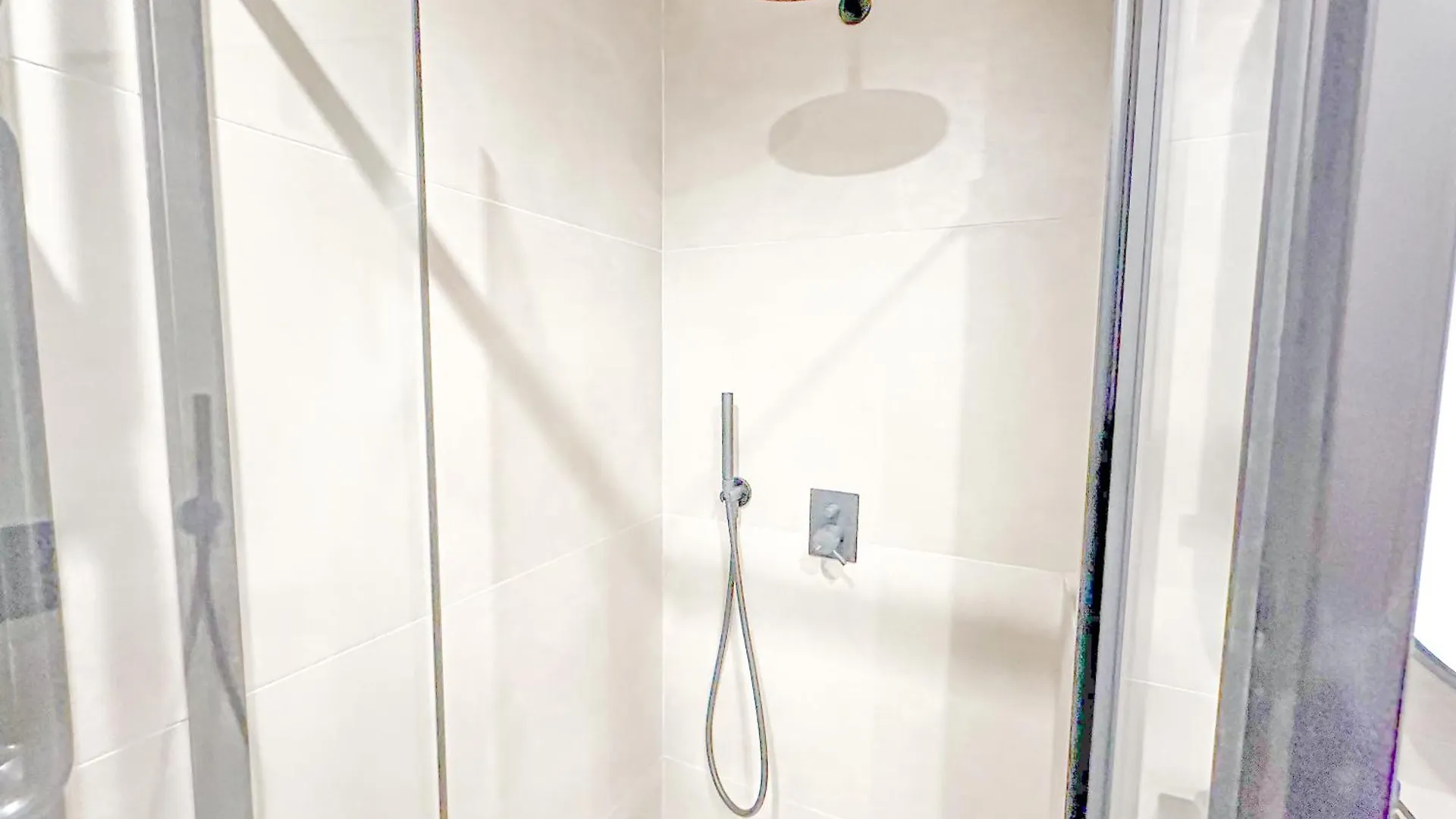 Canonica Suite 72 - 10 Min Da Parco Sempione Milan Italy