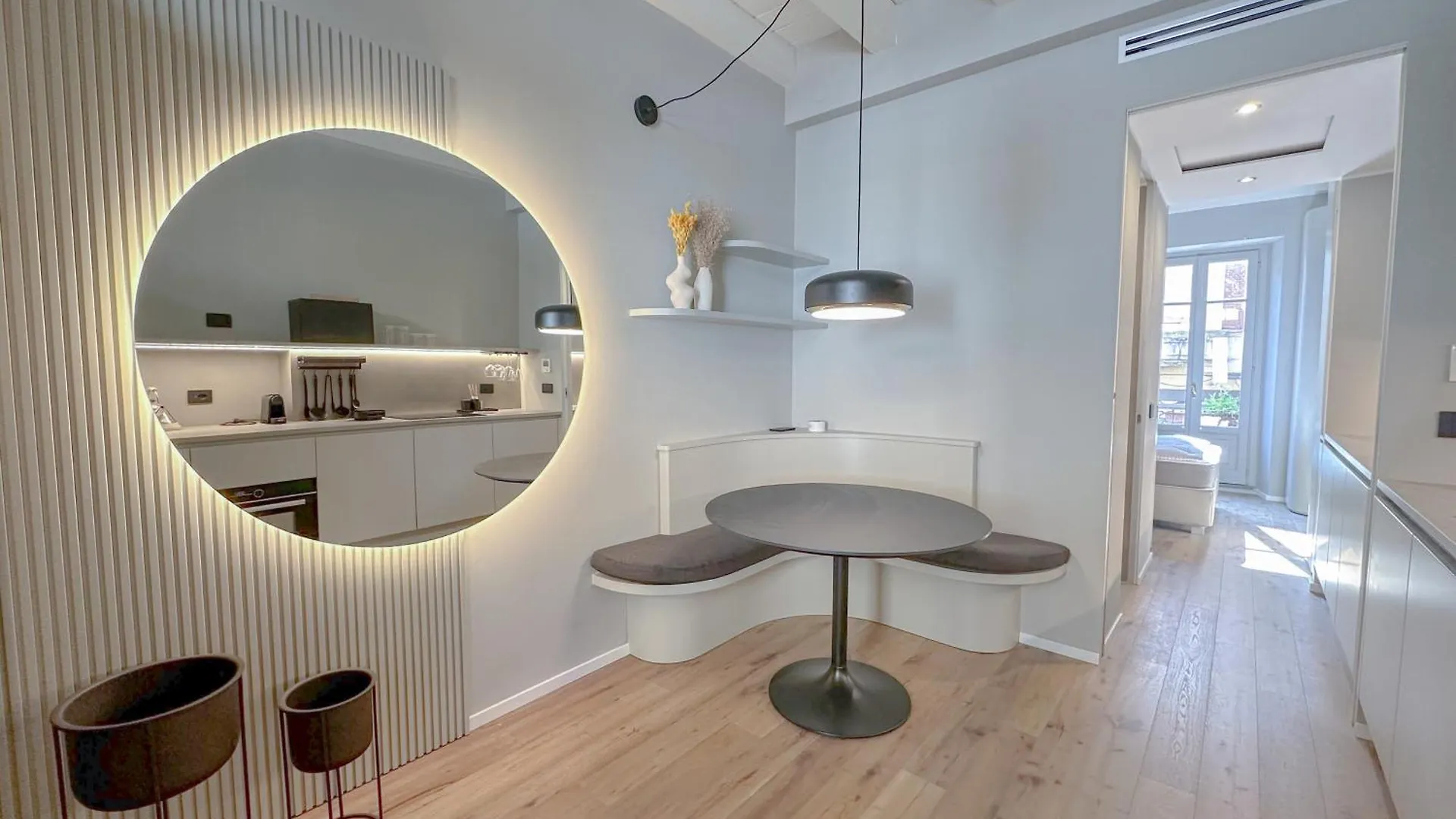 Canonica Suite 72 - 10 Min Da Parco Sempione Milan